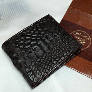 crocodile skin leg brown wallet กระเป๋าสตางค์สีน้ำตาล