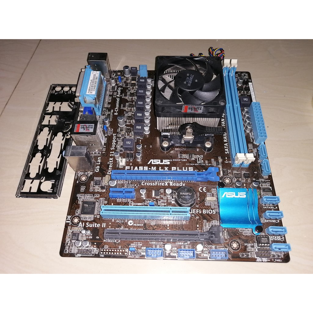 AMD A8 3850 4C/4T + MB ASUS F1A55-M LX PLUS