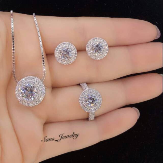 สร้อยคอ + ต่างหู + ชุดแหวนเครื่องประดับเงินอุปกรณ์เสริมแฟลช Yaxiya ป้องกันสนิม Adc Gfs Tgb SL