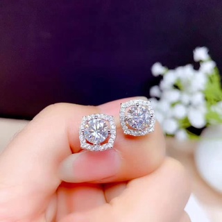 Moissanite ต่างหูสตั๊ด Pt950 กระเป๋าเจ้าหญิง ทรงสี่เหลี่ยม 50 จุด 1 กะรัต -JHS4-E