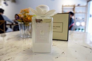 Jo Malone Star Magnolia Cologne Limited Edition 100ml. หากใครเป็นสาวกน้ําหอม ที่ชื่นชอบกลิ่นหอมสดชื่น คงไม่มีใครไม่รู้จั