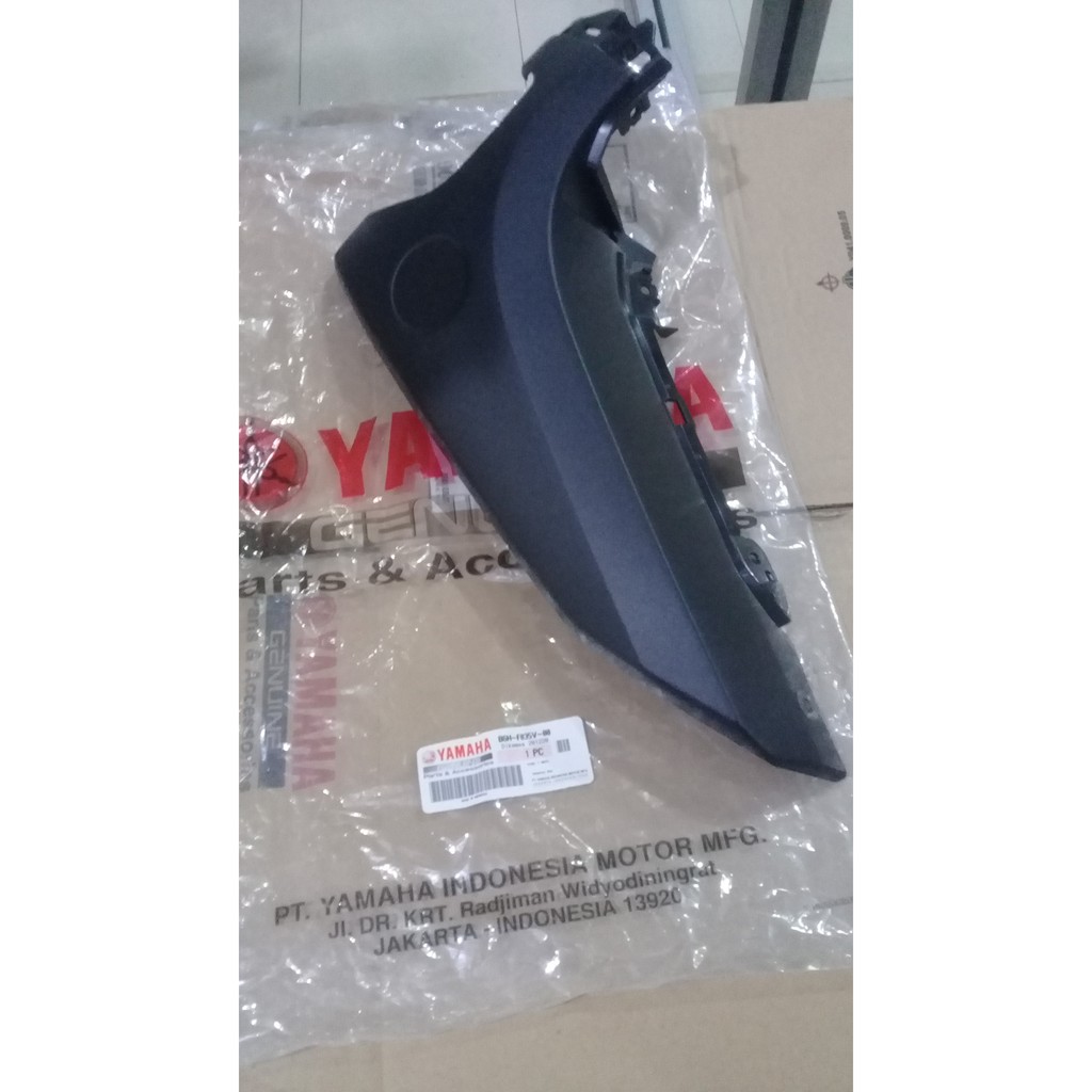 ฝาครอบป้าย RIGHT TURN ดั้งเดิมสําหรับ ALL NEW NMAX 155/ PANEL 2 (B6H1) B6H-F835V- 00
