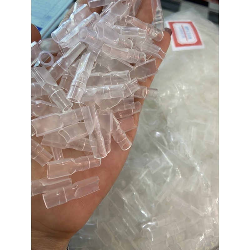 ปอกยางหุ้มหางปลา6.3mm. 50ตัว