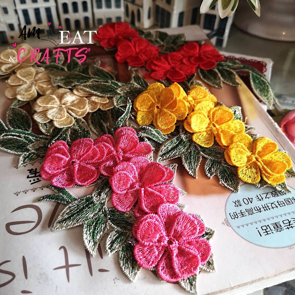 ดอกไม้ ช่อ ตกแต่ง ผ้าลูกไม้ ขนาด 38cm ใช้สำหรับตกแต่งชิ้นงานให้น่ารักมากขึ้น จำนวน 1 ชิ้น flower for diy (พร้อมส่ง)