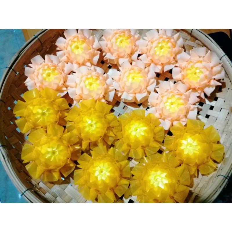 เหรียญโปรยทานดอกปุณณกันณ์(ดอกเปล่าดอกละ​ 7 บ.)​
