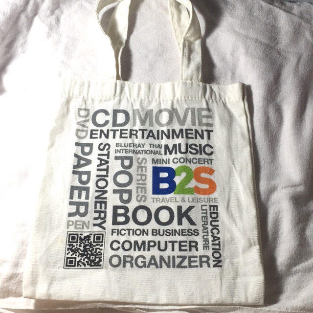 กระเป๋าผ้า จากb2sจ้า 30฿!!!