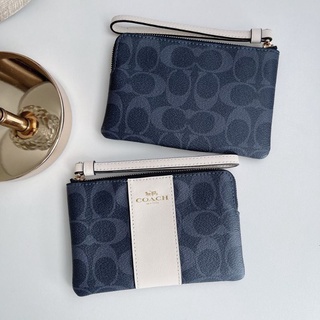 🆕️คล้องมือ1 Zip S COACH 58035IM/ DENIM MULTI