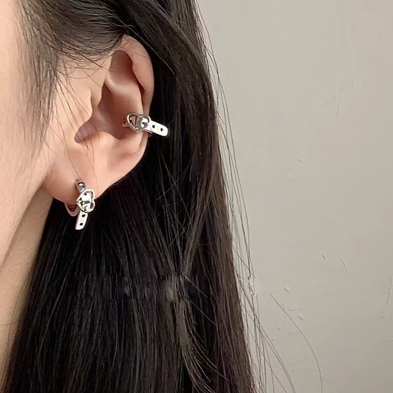 High-quality Love Belt Ear Clips Without Holes Female Niche Retro Simple Temperament Irregular Ear Bone Clip Cool Ear Studs