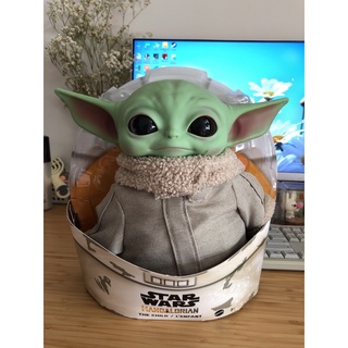 [ส่งฟรี] โมเเดล ตุ๊กตาผ้ากำมะหยี่ Star Wars Baby Yoda 11 นิ้ว Mandalorian Plush Toy Doll Decoration