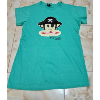 เสื้อยืดคอกลม สีเขียว มือ1