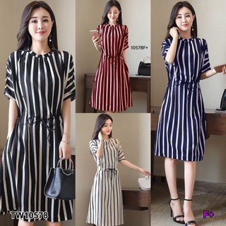 👗Pfashion [ส่งไว!!🚛] P10578 เดรสคอกี่เพ้าลายริ้วเอวรูด Knotted neckline dress with drawstring waist