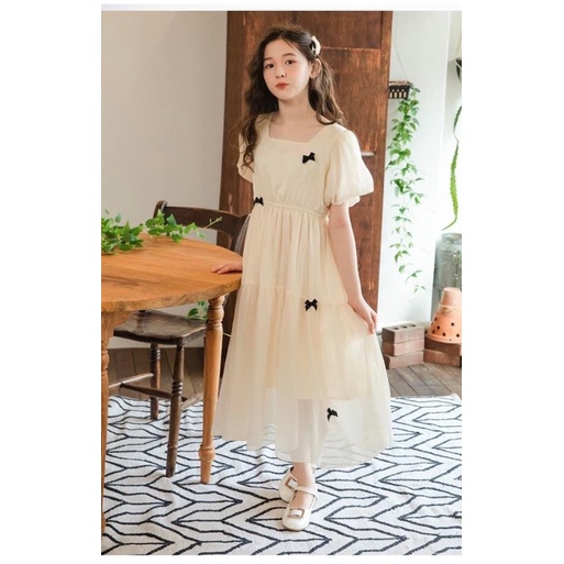 เดรสเกาหลี สีครีม แต่งโบว์ดำ / G17 / 590