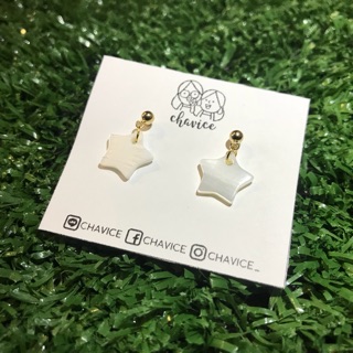 Pendant Earrings :: Pearl Star