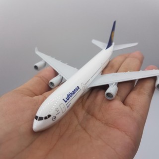 โมเดลเครื่องบิน AIRBUS A380 ทำจากเหล็ก สัดส่วน 1:400