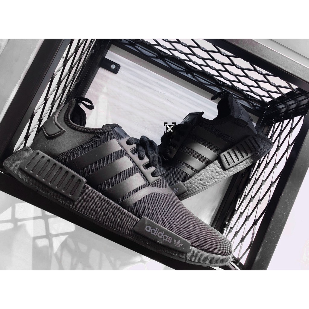 adidas nmd fv9015