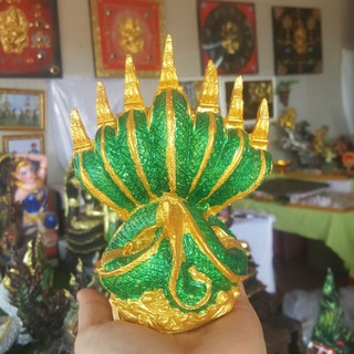 พญานาคเจ็ดเศียรเขียวทอง บูชาเสริมการงานการเงินโชคลาภค้าขาย
