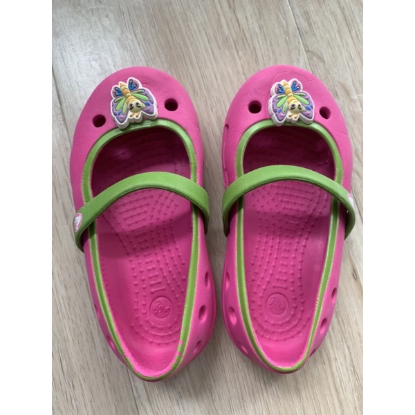 ส่งต่อรองเท้าเด็ก crocs kids c6
