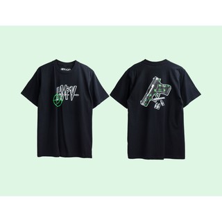 HYT01 เสื้อยืดลายปืน ดำ-ชมพู