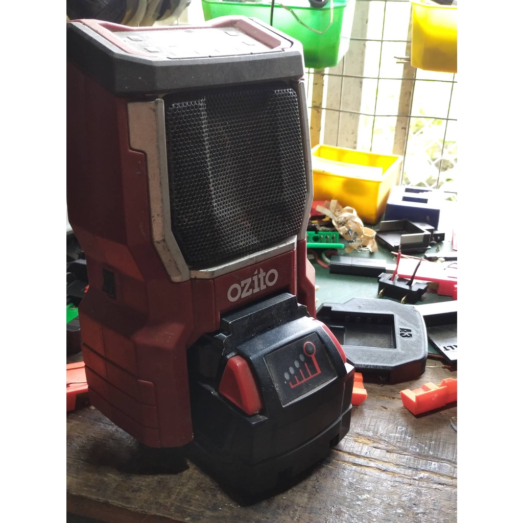 อะแดปเตอร์แบตเตอรี่ Milwaukee 18 สําหรับ Ozito Xpower 18v