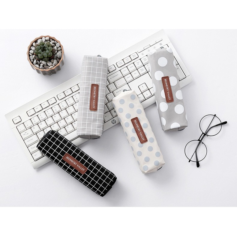 CARO FABRIC RECTANGULAR PEN BOX, BEAUTIFUL CLASSIC BEMOTRY VALLEY CANVAS PEN BOX