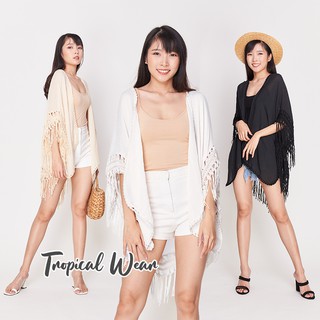 Tropical Wear เสื้อคลุมถักโครเชต์ทรงค้างคาว