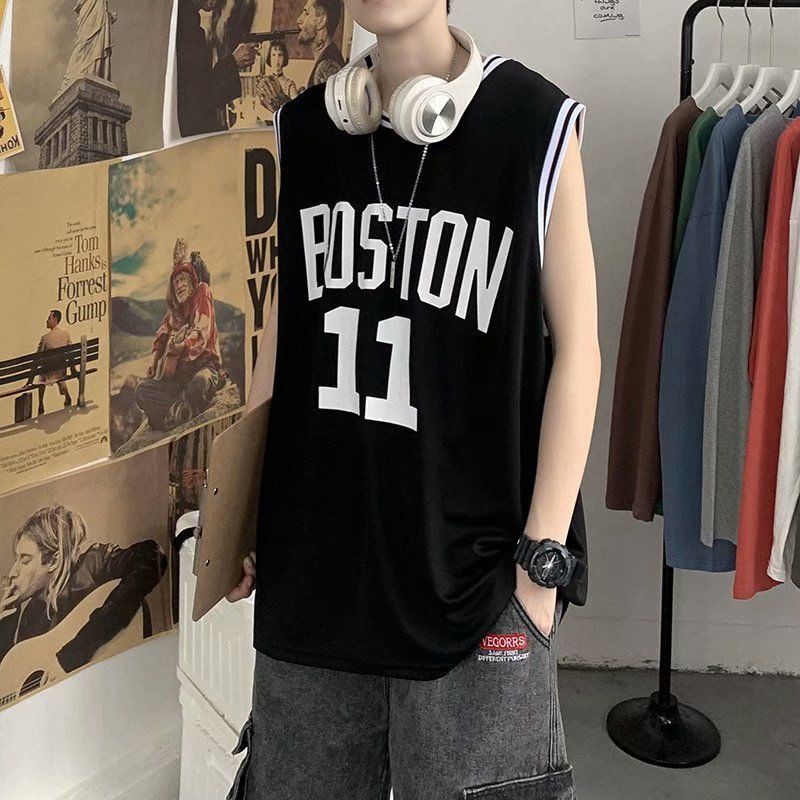 เสื้อแขนกุดผู้ชาย Oversize เสื้อผ้าวัยรุ่น เสื้อบาสเกตบอลโอเวอร์ไซส์แฟชั่นสไตล์เกาหลี  ลายตัวอักษร คอกลม ใส่สบาย