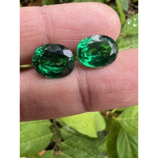 Emerald Nano Green 6x8mm 2pieces