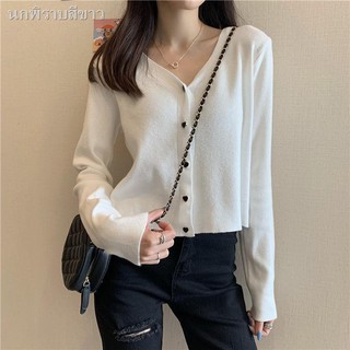 ❤หญิง💌✼Autumn 2020 Latest Korean Style Slimming V-Neckline Short-Height Elegant Heart Button Long Sleeve Knitted Cardi