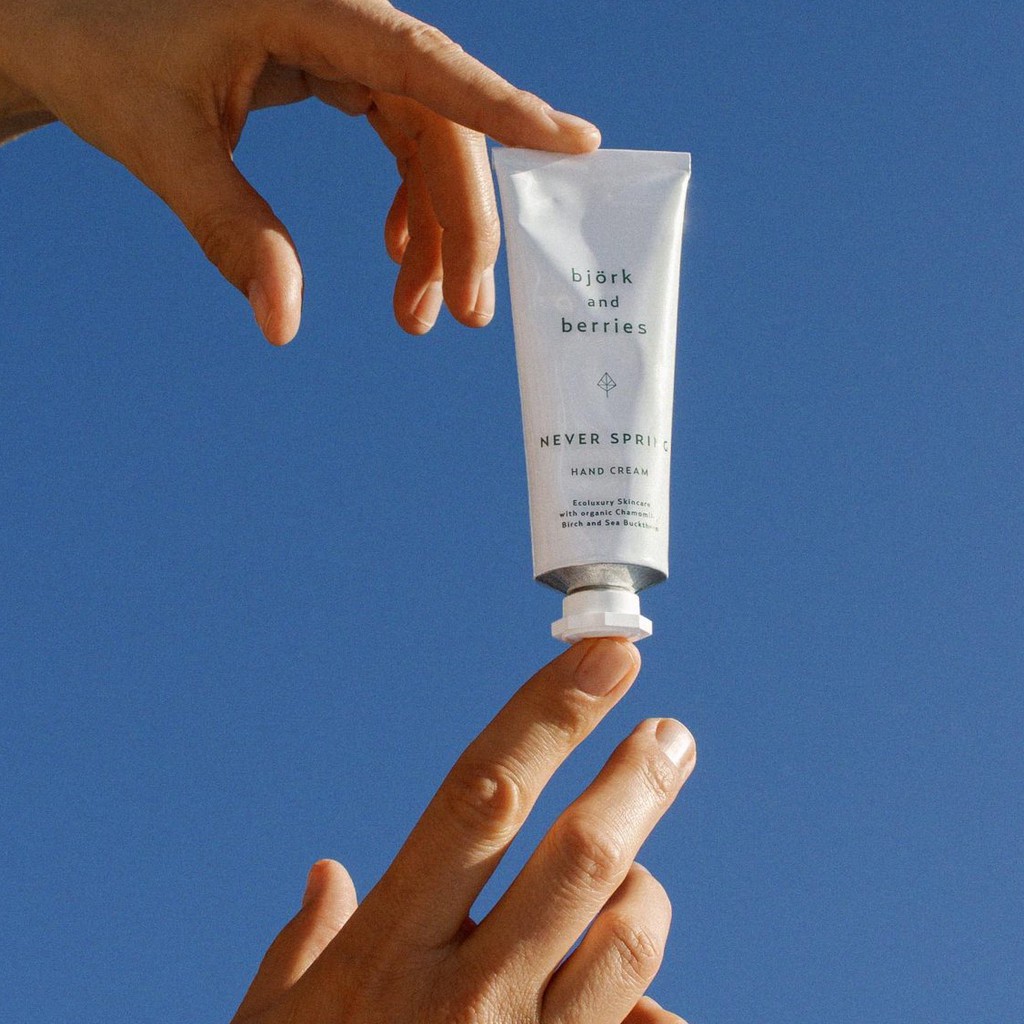 พร้อมส่ง Bjork and berries hand cream