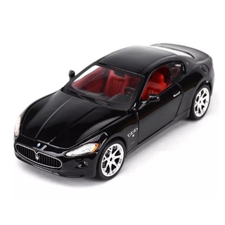 โมเดลรถแข่ง Bburago  Maserati GranTurismo อัตราส่วน 1:24 ตัวโลหะหล่อด้วยชิ้นส่วนพลาสติก  จำลองเหมือนจริง