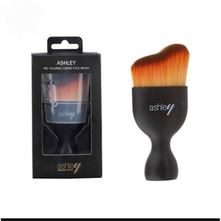 Ashley Pro Tailoring Curved Face Brush  แปรงเกลี่ยรองพื้นNo.AA156