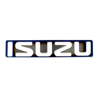 แผ่นเพลทครอบโลโก้ แผ่นสแตนเลส ครอบโลโก้กระจังหน้า "Isuzu" สีไทเทเทียม รุ้ง สำหรับ Isuzu D-Max, Mu-x ปี 2012-2019