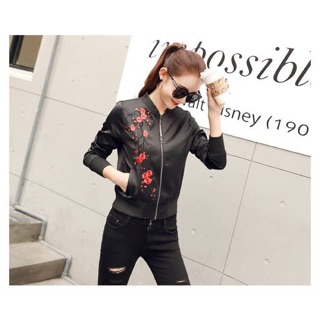 เสื้อคลุมแจ็คเก็ต