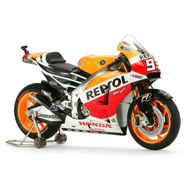 Tamiya Repsol Honda RC213V 2014 Marc Marquez 93