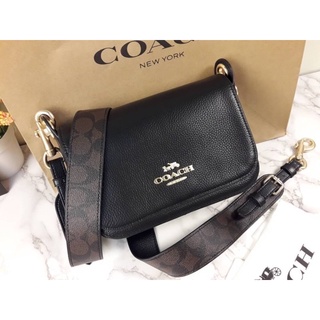 กระเป๋าสะพายข้าง COACH SMALL JES MESSENGER WITH SIGNATURE CANVAS STRAP สินค้า coach outlet