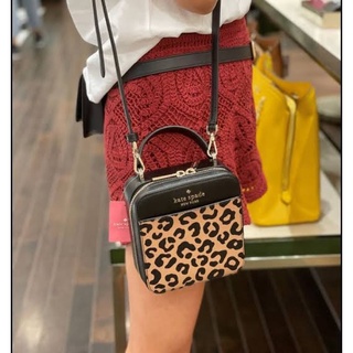 พร้อมส่ง Kate Spade ♠️ Daisy Vanity Graphic Leopard Top Handle Case Black Multicolor Leather Cross Body Bag