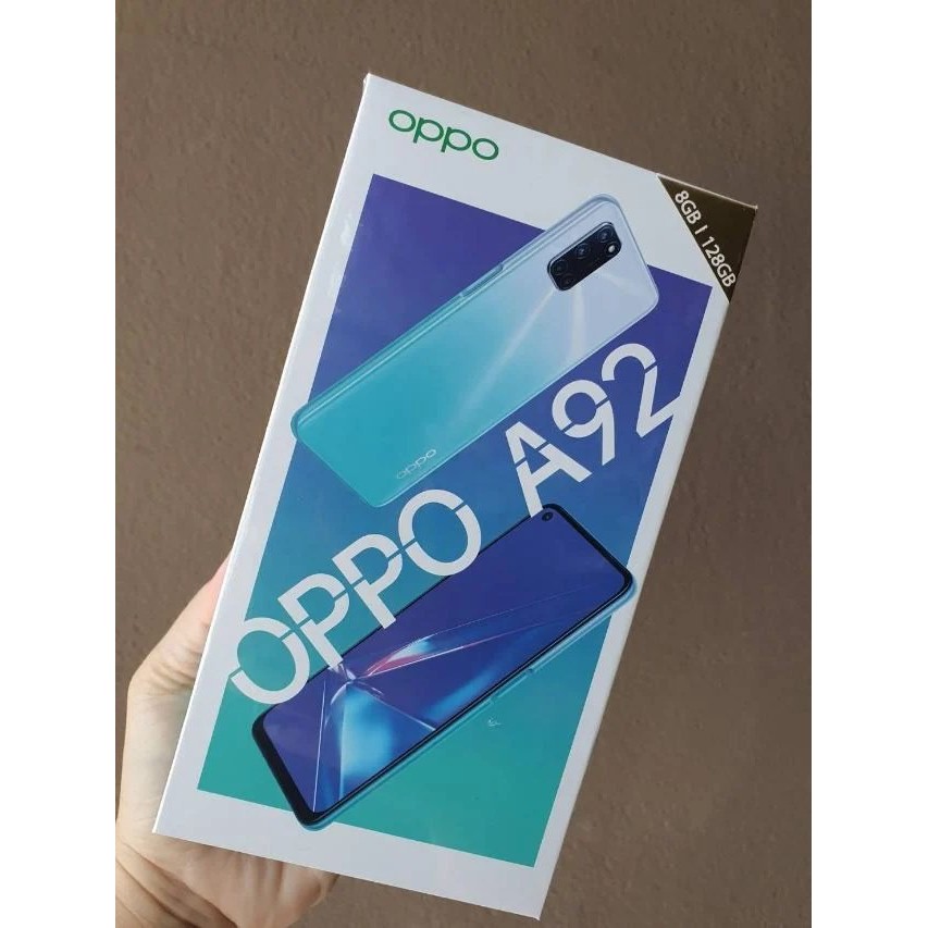 OPPP A92 Ram8GB  Rom128GB ราคา 8,999บาท  เครื่องศูนย์รับประกัน 1ปี
