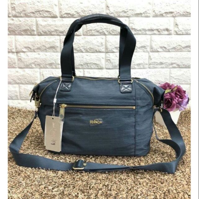 😀Kipling Art Small Handbag((HB7245))🐩กระเป๋าถือหรือสะพายข้างได้ วัสดุไนล่อนคุณภาพสูง  สี Navy