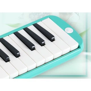 SUZUKI เมโลเดียน เมโลเดี้ยน Melodion 32 คีย์ พร้อมกล่องแข็ง Melodian
