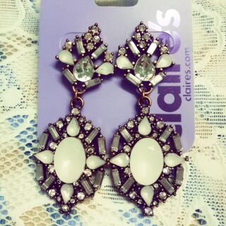 Sale 80%# ต่างหูแฟชั่น claires ลดจาก 495- เหลือเพียง 99-