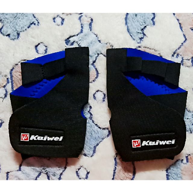 ถุงมือฟิตเนสยกน้ำหนักออกกำลังกาย Fitness Glove