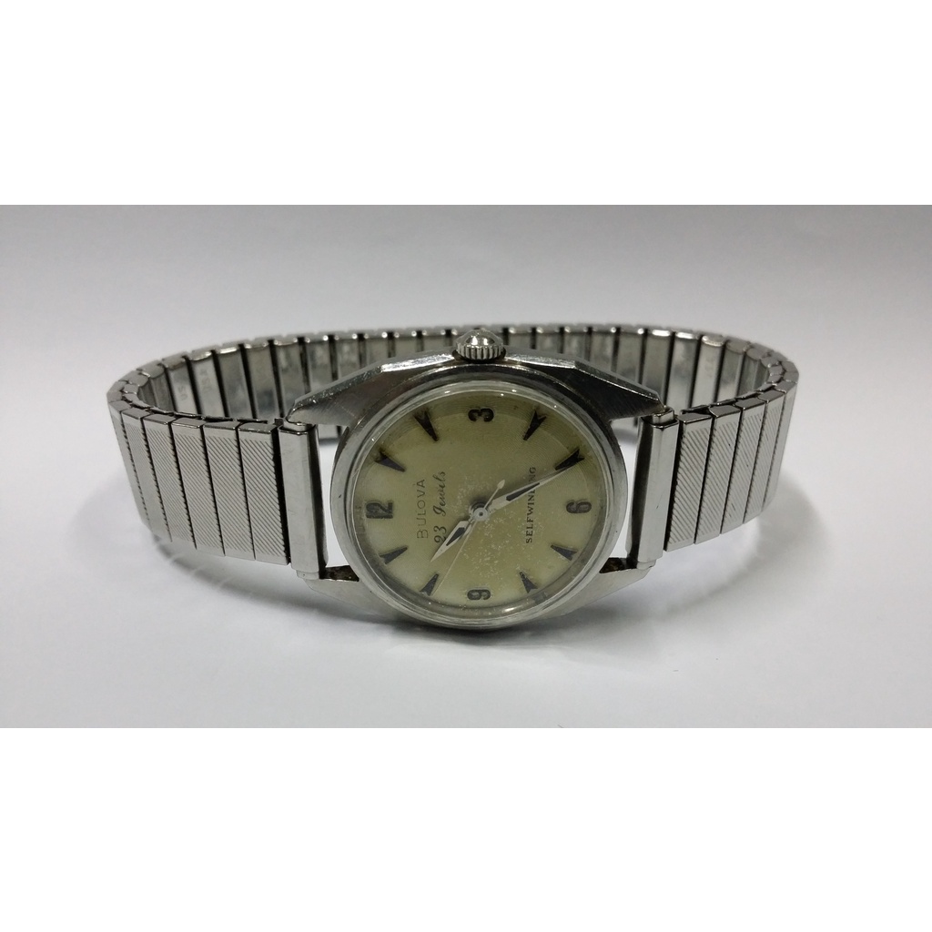 BULOVA MEN'S VINTAGE 23 JEWELS AUTOMATIC USA 32 MM #68