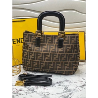 🔥ผ่อนได้🔥Fendi Tote Size 30 cm งาน Hiend อุปกรณ์ : Full Box Set