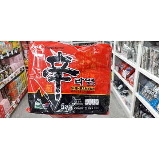 มาม่าเกาหลี Nongshim Shin Ramyun (บะหมี่กึ่งสำเร็จรูปรสเผ็ด) 120g *5ซอง