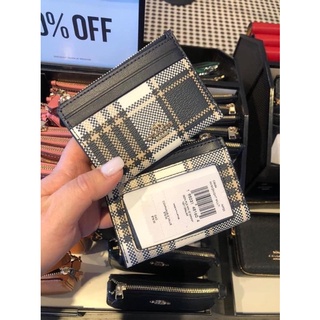 พร้อมส่ง แท้ 🇺🇸 100% New ใส่บัตร รุ่น MINI SKINNY ID CASE WITH GARDEN PLAID PRINT (COACH C8684)