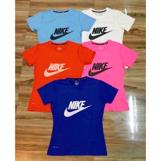 Nike Dri-fit  เสื้อยืดเทรนนิ่ง ใส่วิ่งออกกำลังกายหรือเล่นกีฬา