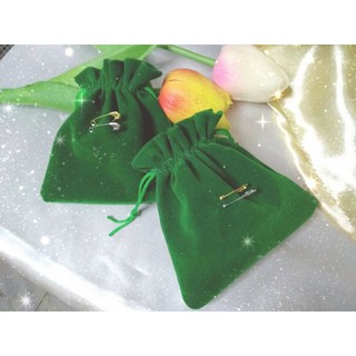 **พร้อมส่ง***  ถุงกำมะหยี่หูรูดสีเขียว​