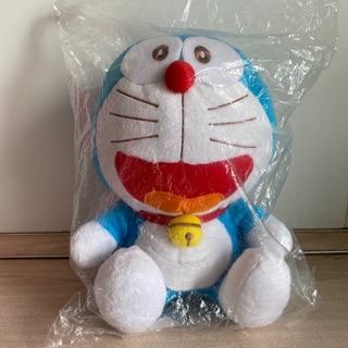 ตุ๊กตาโดราเอมอน Doraemon 12” นั่งยิ้มอ้าปาก