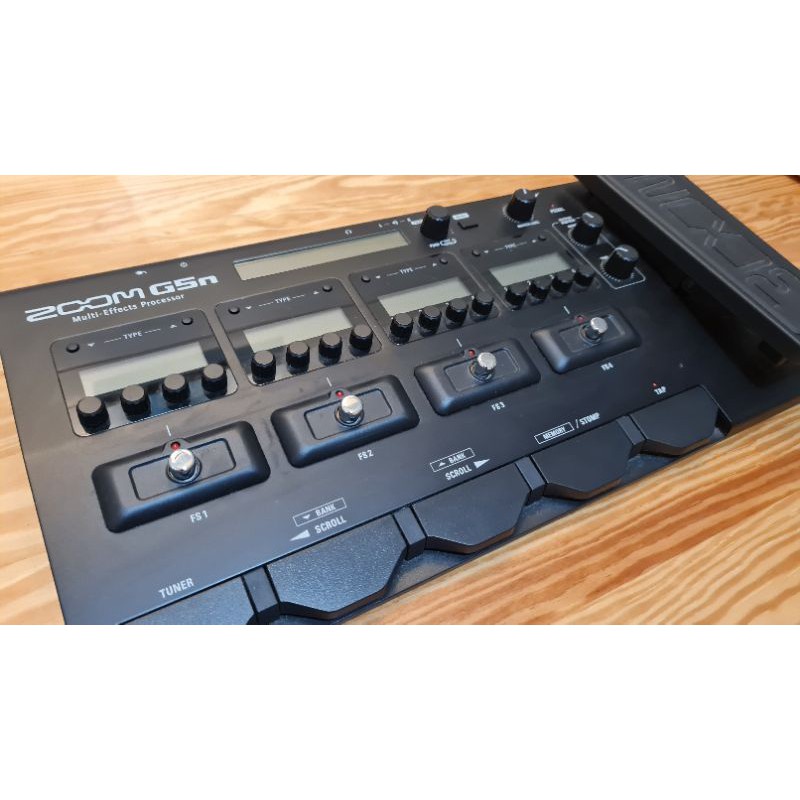 Zoom G5n สภาพใหม่มากตั้งในห้อง