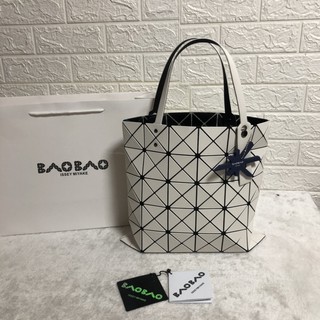 Issey Miyake，Twill series，tote，6x6 กระเป๋าถือ，กระเป๋าสะพาย BaoBao